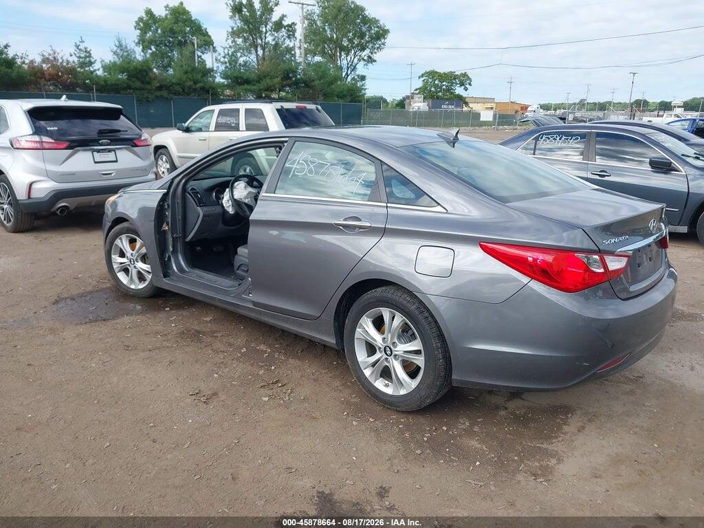 5NPEC4AC9BH293433 2011 HYUNDAI SONATA photo no. 3
