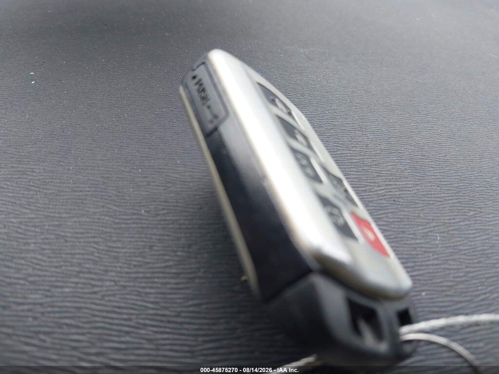 5TDYK3DC5BS162595 2011 TOYOTA SIENNA photo no. 11
