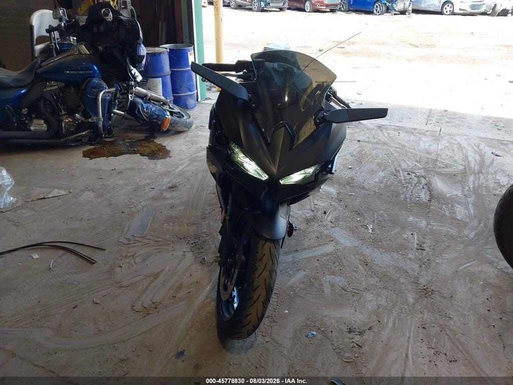 ML5EXGH16TDA89767 2026 KAWASAKI EX500 photo no. 5