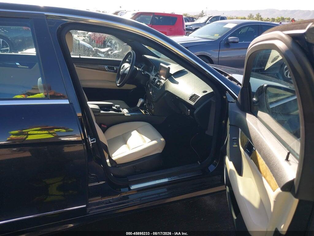 WDDGF56XX8F104895 2008 MERCEDES-BENZ C 350 photo no. 5