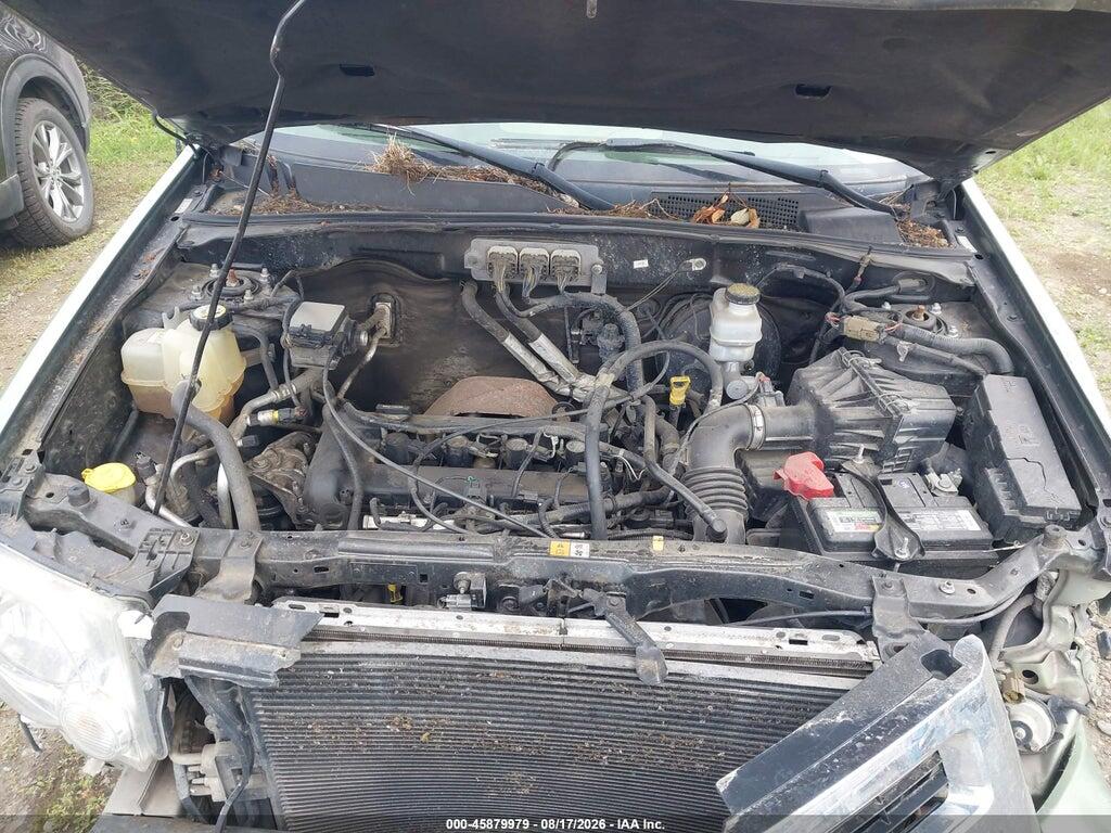 1FMCU92Z98KE46337 2008 FORD ESCAPE photo no. 10