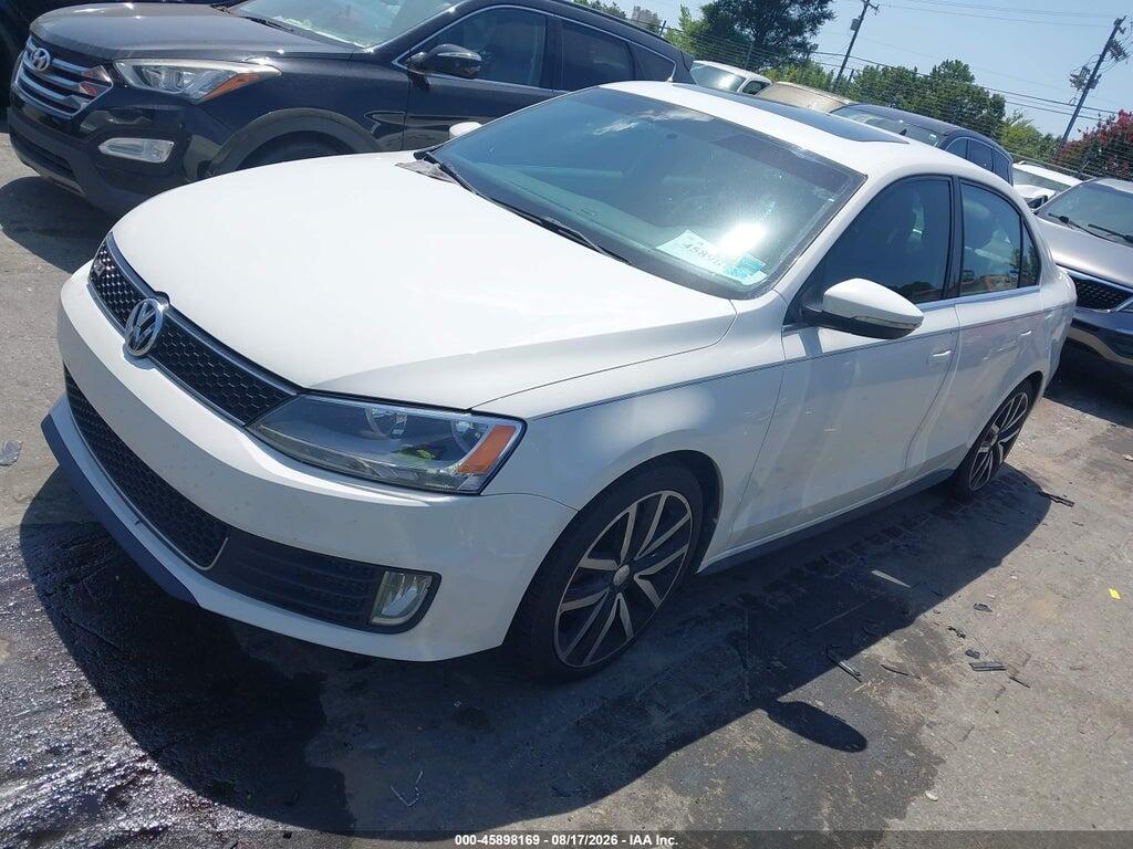 3VW5A7AJ4CM010712 2012 VOLKSWAGEN JETTA photo no. 2