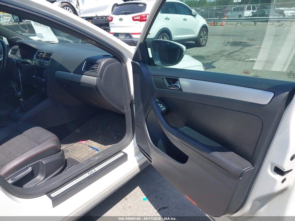 3VW5A7AJ4CM010712 2012 VOLKSWAGEN JETTA photo no. 5