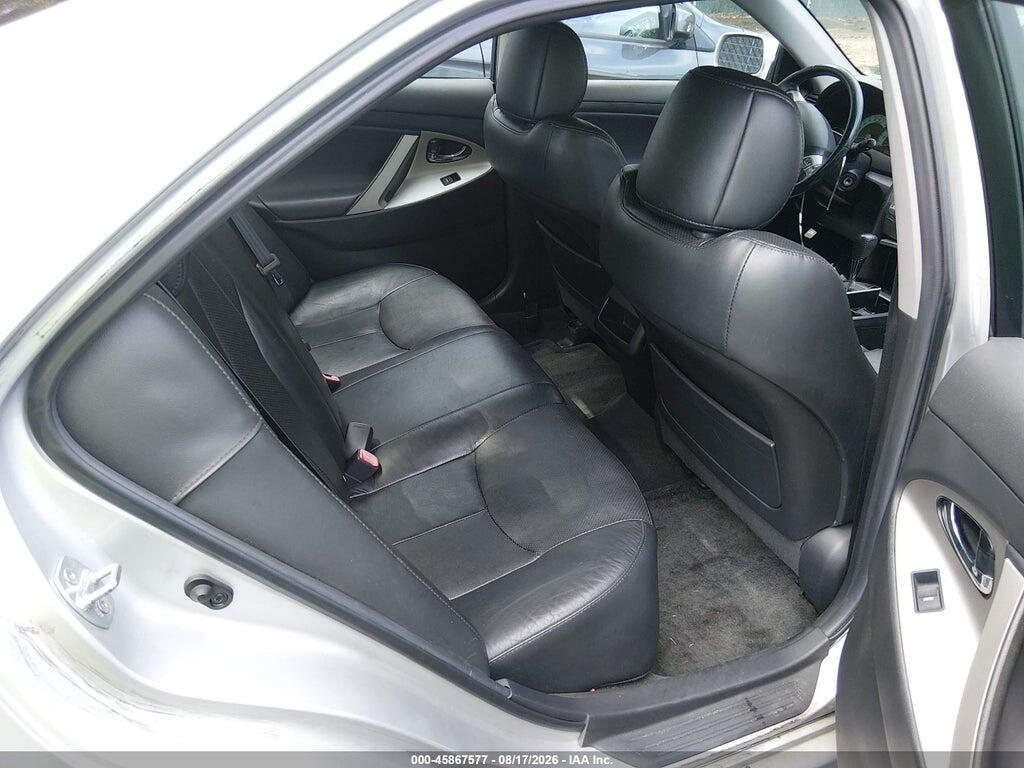 4T1BF3EK6BU642460 2011 TOYOTA CAMRY photo no. 8