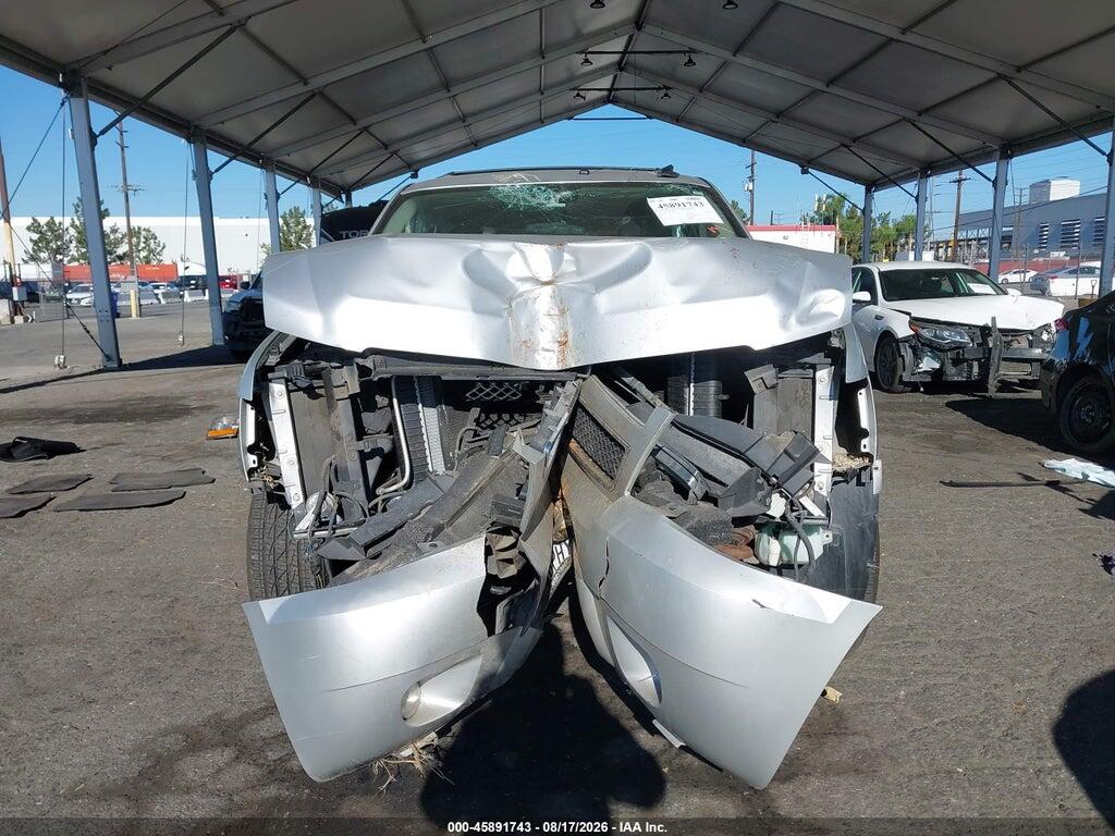 1GNUKJE37AR259495 2010 CHEVROLET SUBURBAN 1500 photo no. 11