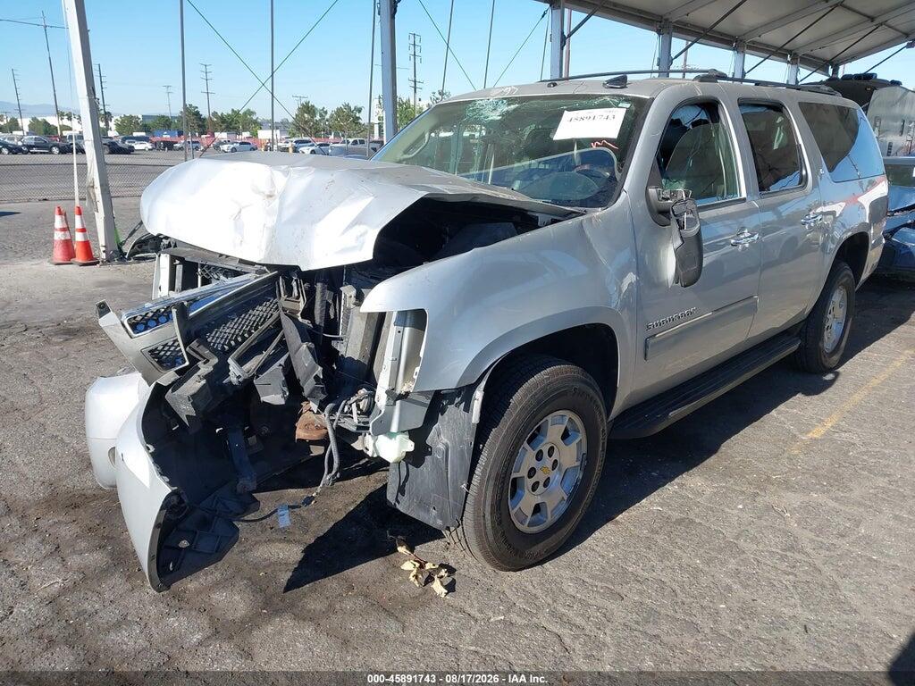 1GNUKJE37AR259495 2010 CHEVROLET SUBURBAN 1500 photo no. 2