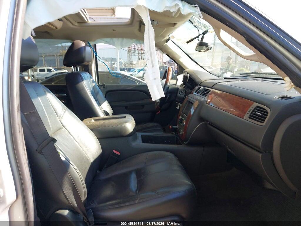 1GNUKJE37AR259495 2010 CHEVROLET SUBURBAN 1500 photo no. 5