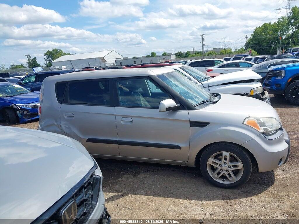 KNDJT2A21A7086628 2010 KIA SOUL photo no. 12