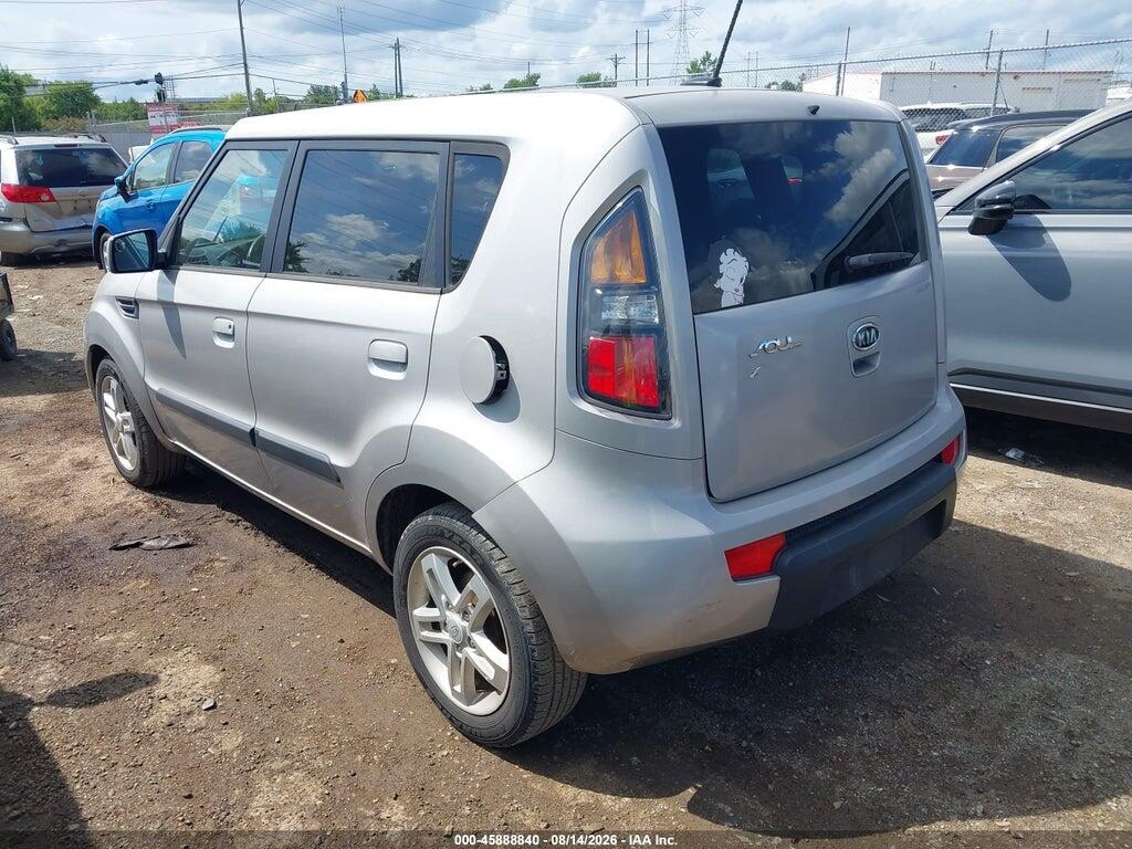 KNDJT2A21A7086628 2010 KIA SOUL photo no. 3