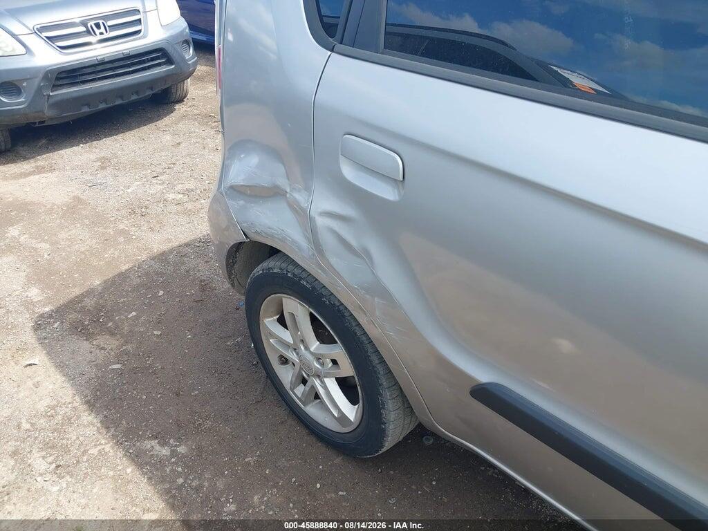KNDJT2A21A7086628 2010 KIA SOUL photo no. 6