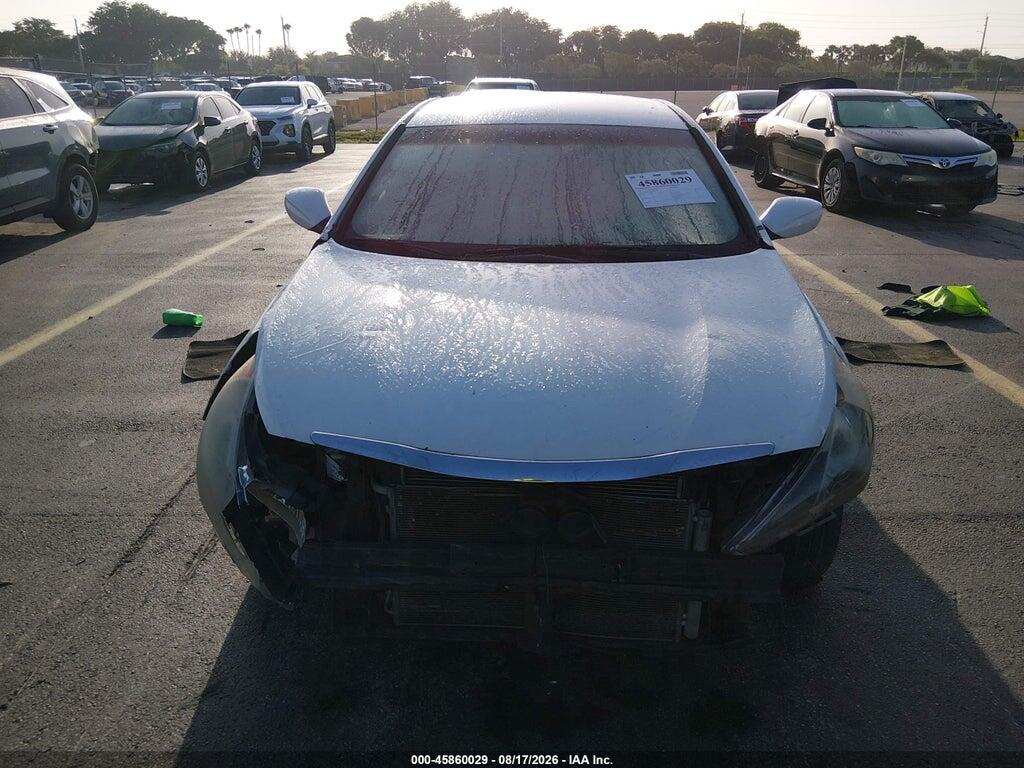 5NPEB4AC9BH019586 2011 HYUNDAI SONATA photo no. 12