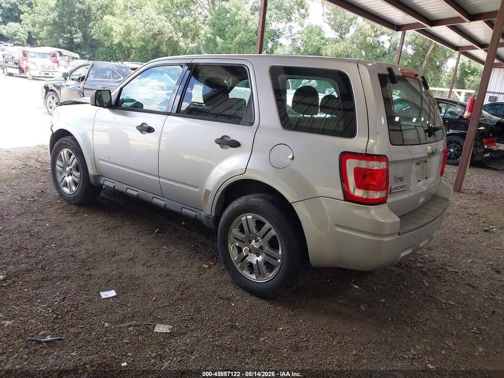 1FMCU9C76AKC27371 2010 FORD ESCAPE photo no. 3