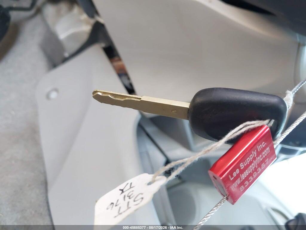 JHMZE2H74AS004823 2010 HONDA INSIGHT photo no. 11