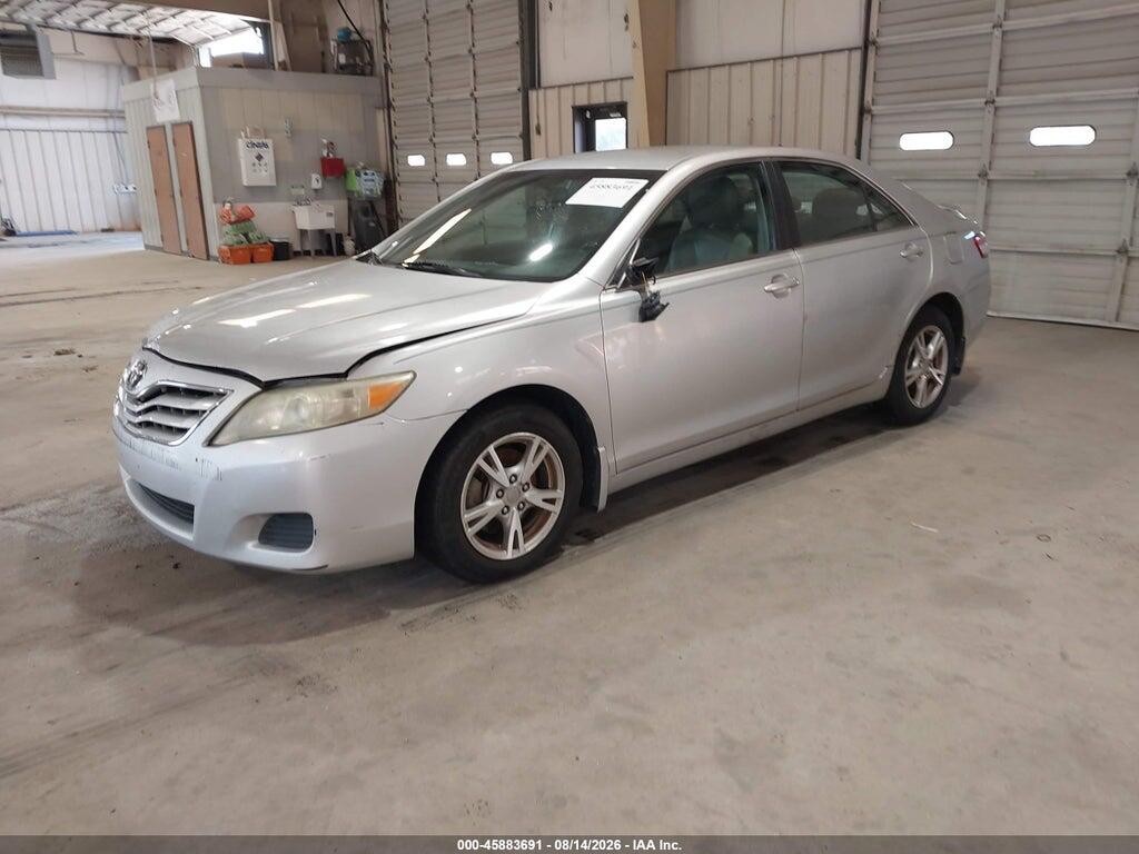 4T1BF3EKXAU047951 2010 TOYOTA CAMRY photo no. 2