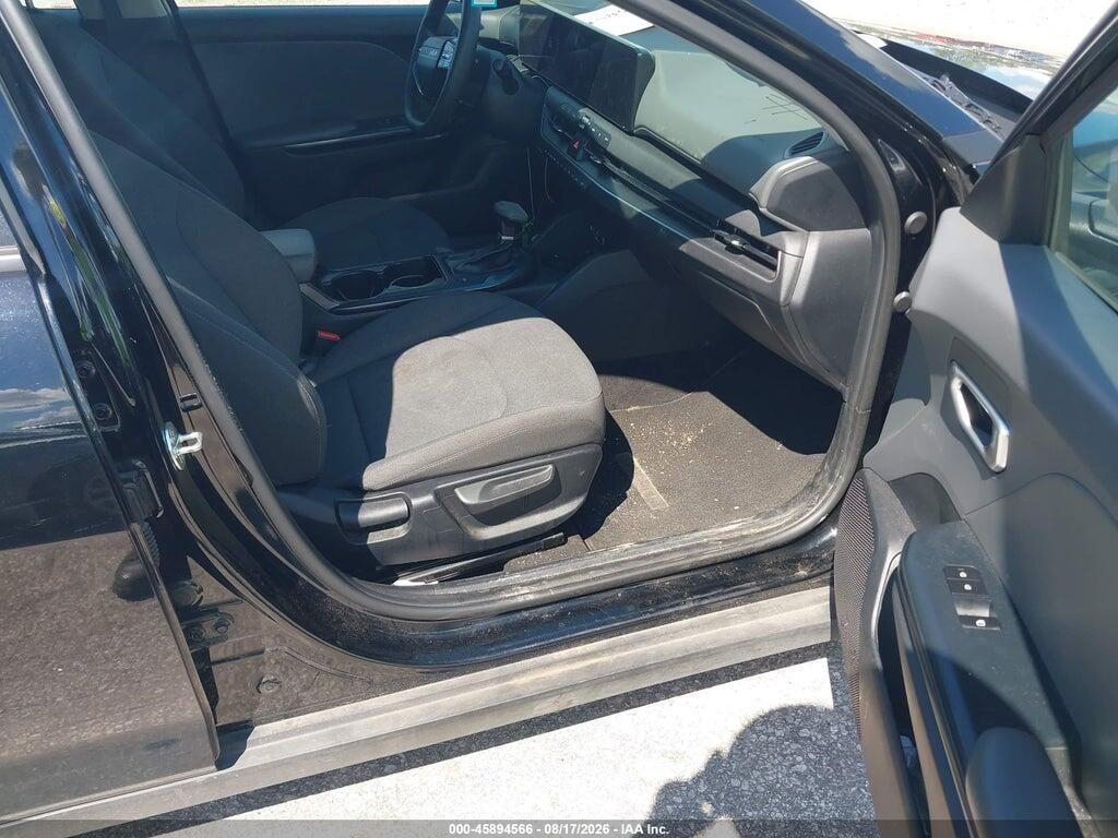 3KPFT4DE7SE015975 2025 KIA K4 photo no. 5