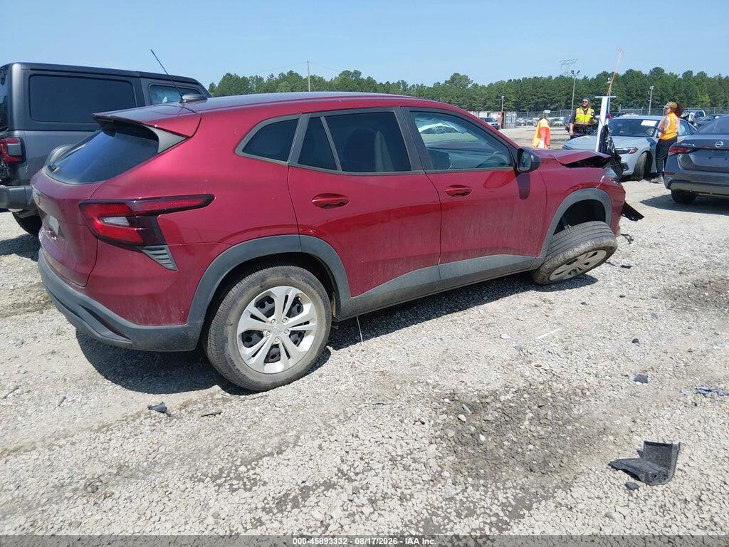 KL77LFEP1SC144296 2025 CHEVROLET TRAX photo no. 4