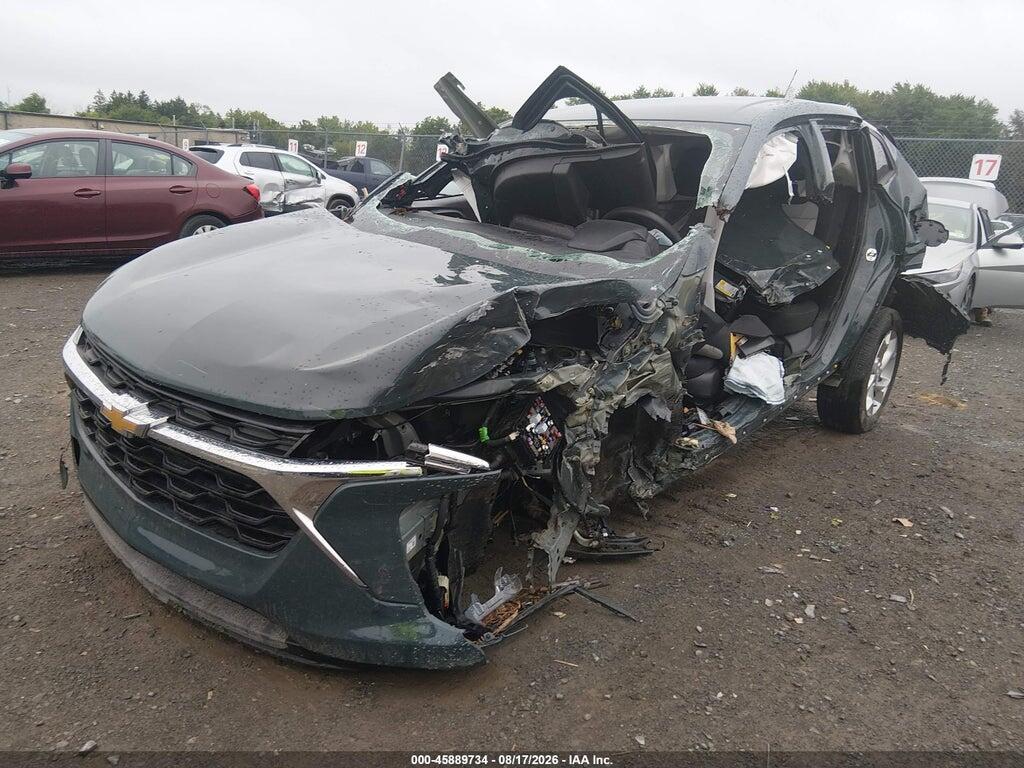 KL77LFEP4SC255263 2025 CHEVROLET TRAX photo no. 2