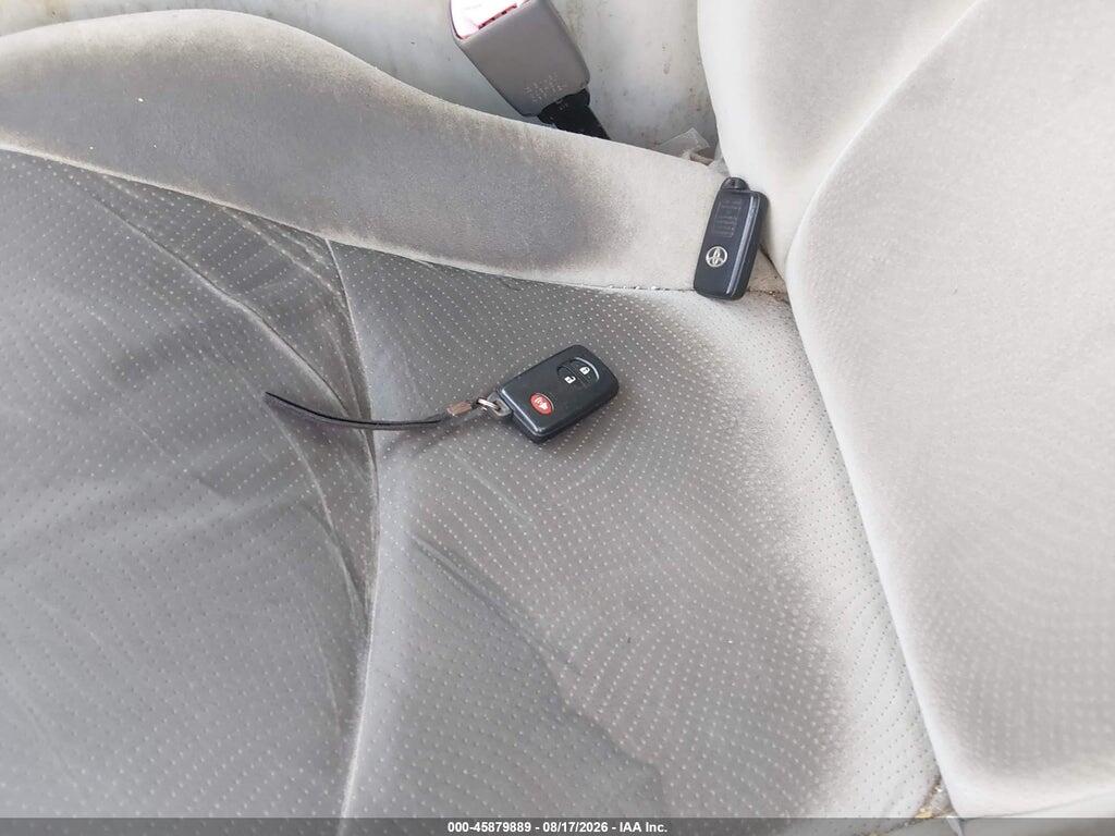 JTDKN3DU1C5378053 2012 TOYOTA PRIUS photo no. 11
