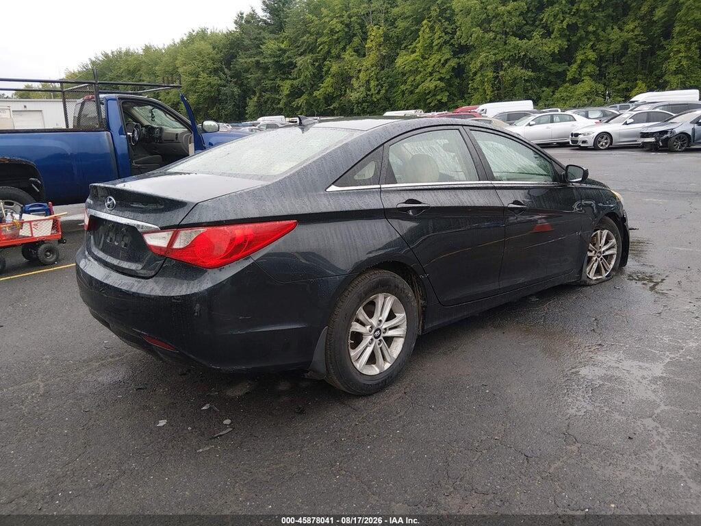 5NPEB4AC6CH415721 2012 HYUNDAI SONATA photo no. 4