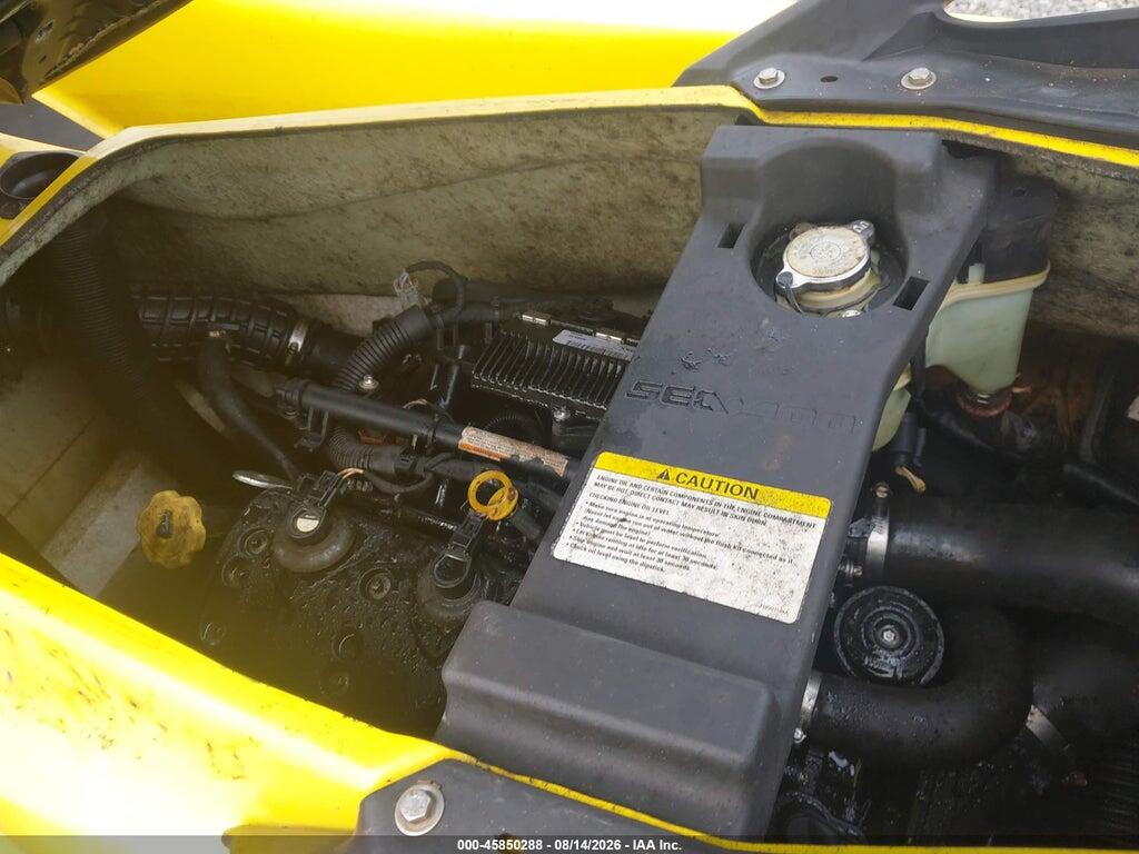 5KTWS141XCF002539 2011 SEADOO GTX 260 photo no. 10