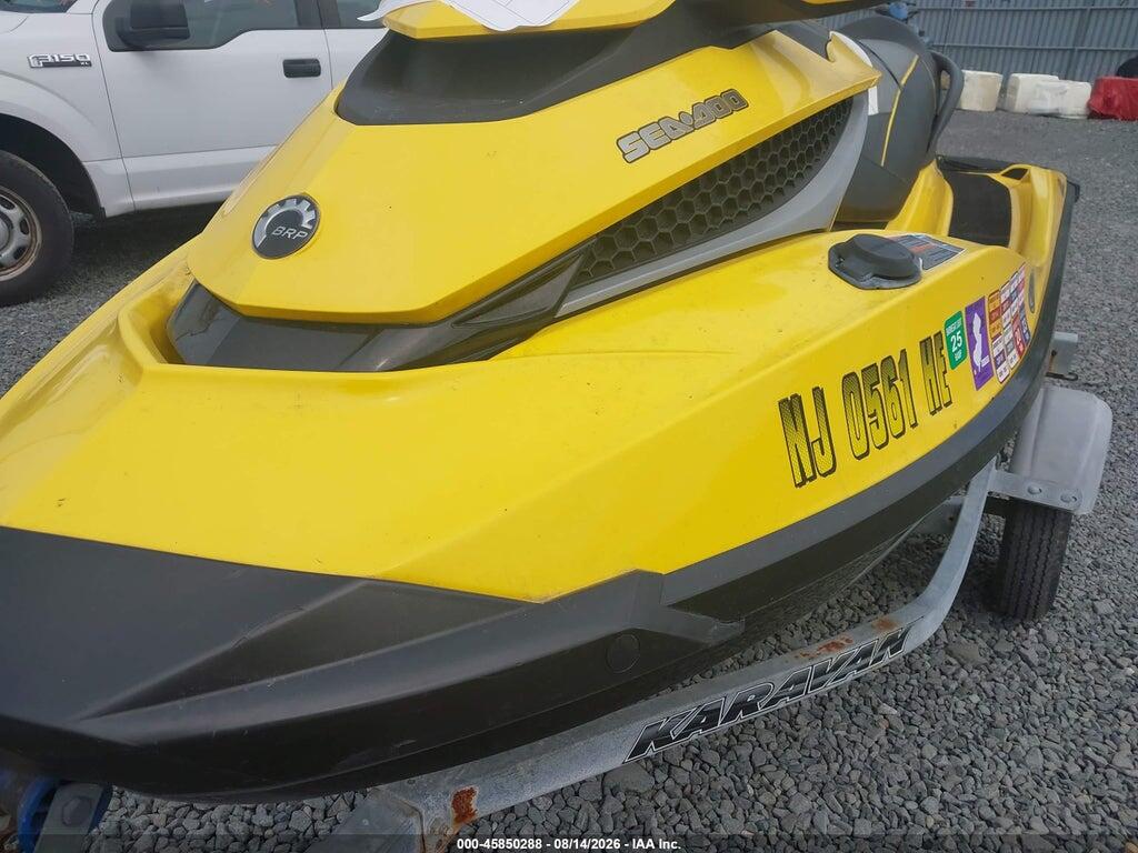 5KTWS141XCF002539 2011 SEADOO GTX 260 photo no. 6