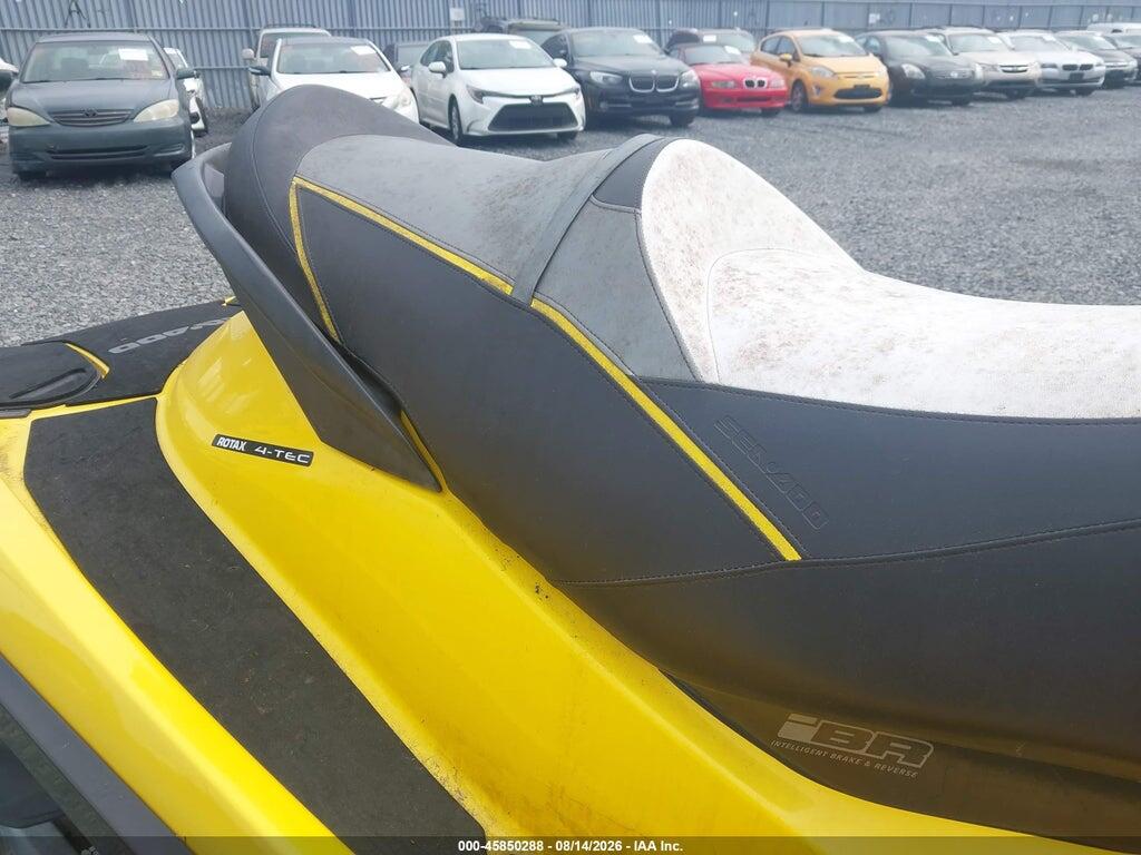 5KTWS141XCF002539 2011 SEADOO GTX 260 photo no. 8