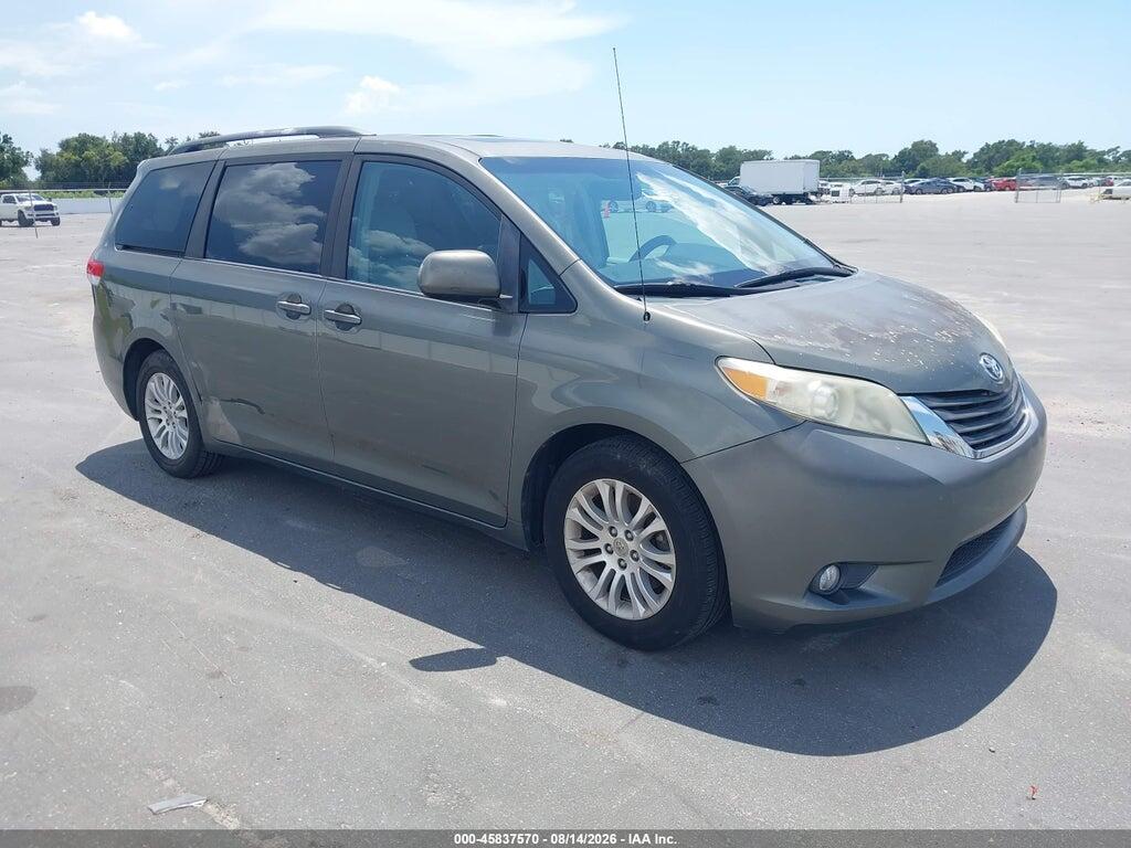 5TDYK3DC8BS040264 2011 TOYOTA SIENNA photo no. 1