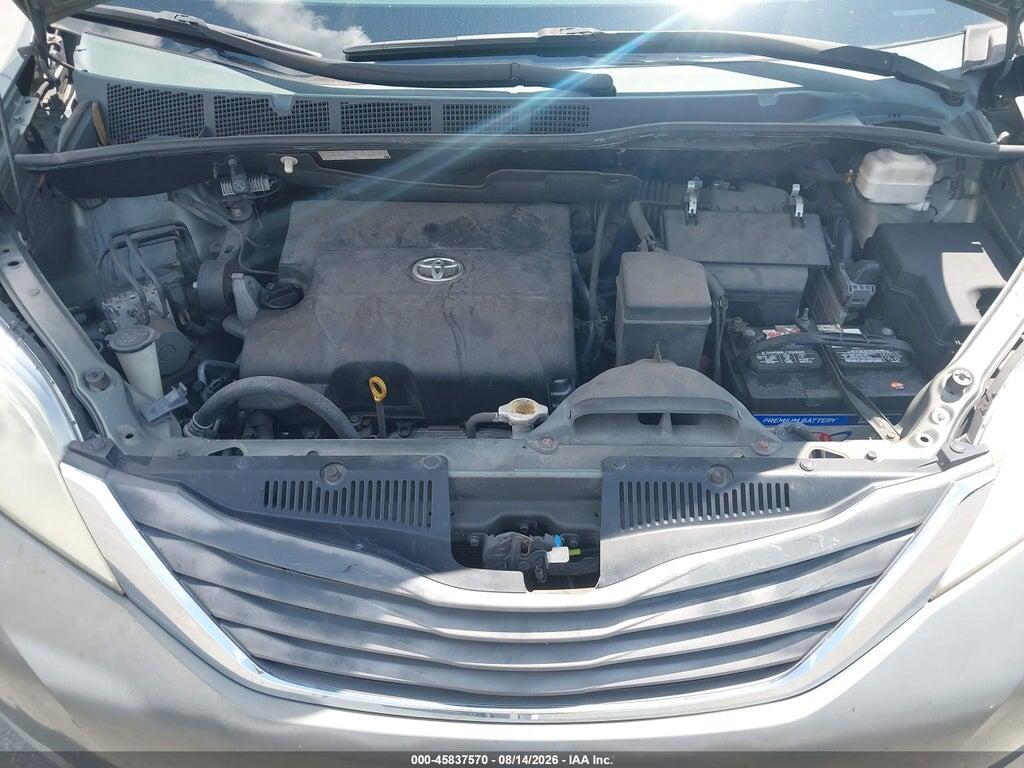 5TDYK3DC8BS040264 2011 TOYOTA SIENNA photo no. 10