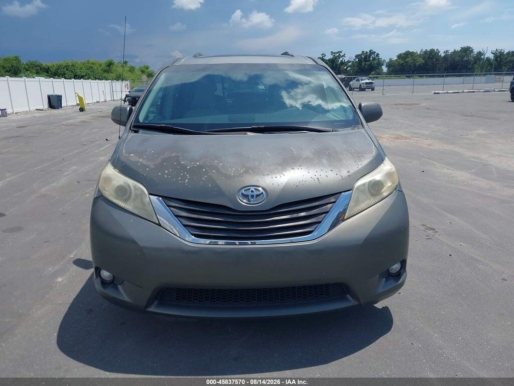 5TDYK3DC8BS040264 2011 TOYOTA SIENNA photo no. 12