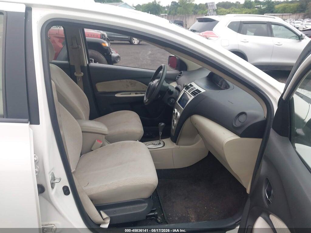 JTDBT923281218992 2008 TOYOTA YARIS photo no. 5