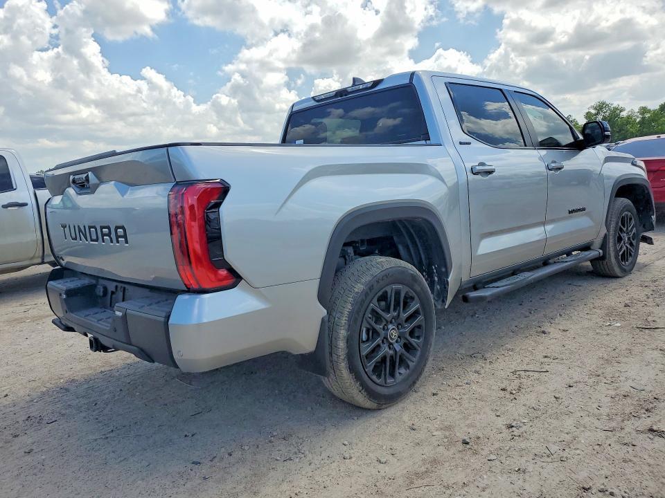 2025 TOYOTA TUNDRA LIMITED — Фото 3 из 12