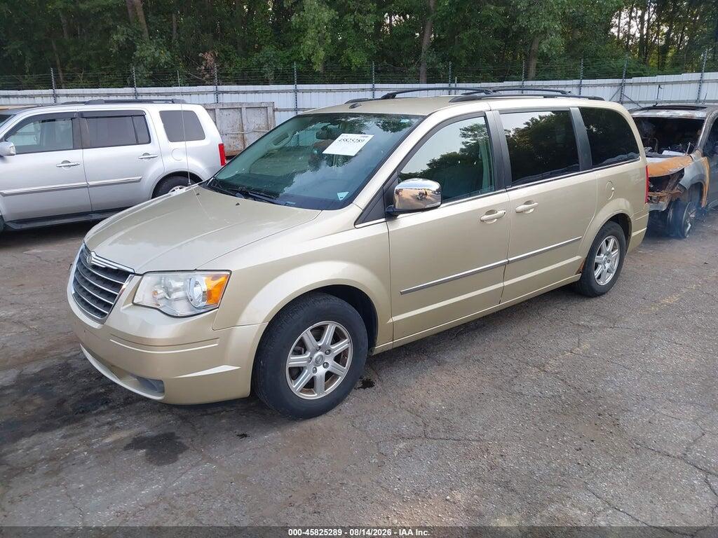2A4RR8DX4AR368251 2010 CHRYSLER TOWN & COUNTRY photo no. 2