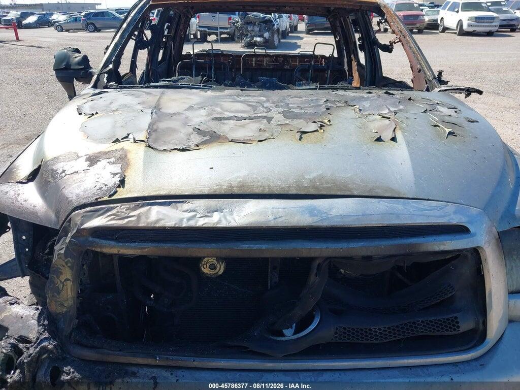 5TFRY5F14AX095801 2010 TOYOTA TUNDRA photo no. 10