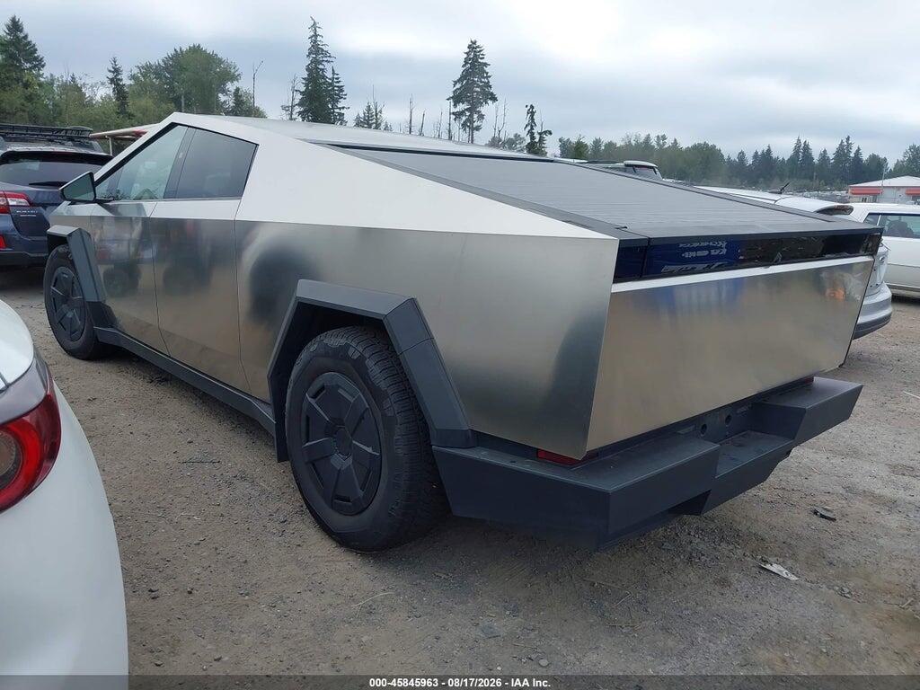 7G2CEHED5SA060833 2025 TESLA CYBERTRUCK photo no. 3