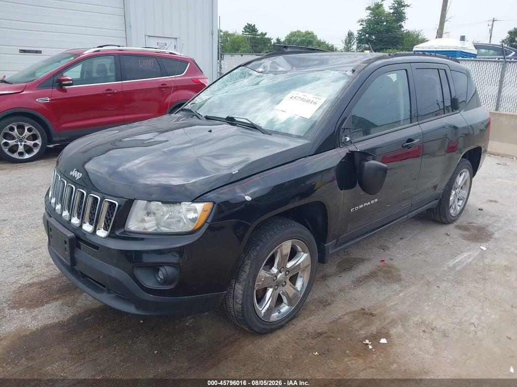1C4NJDCB4CD523784 2012 JEEP COMPASS photo no. 2