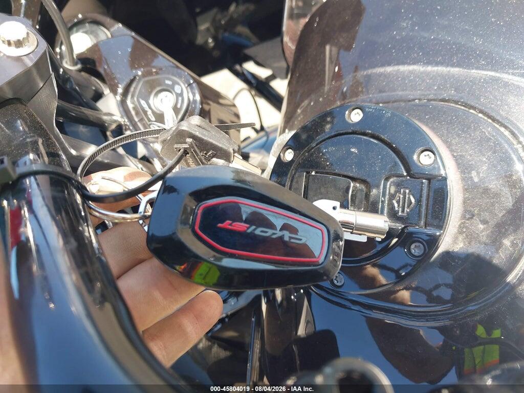 1HD1TL811SB953882 2025 HARLEY-DAVIDSON FLTRXSTSE photo no. 11