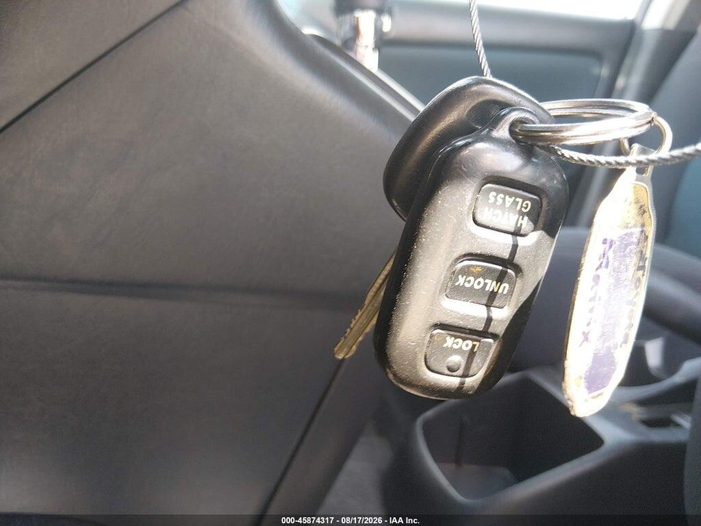 2T1KR32E86C561652 2006 TOYOTA MATRIX photo no. 11
