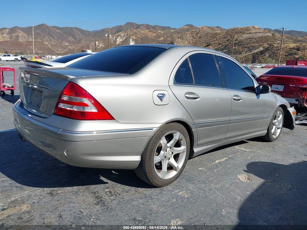 WDBRF52H07A929565 2007 MERCEDES-BENZ C 230 photo no. 4