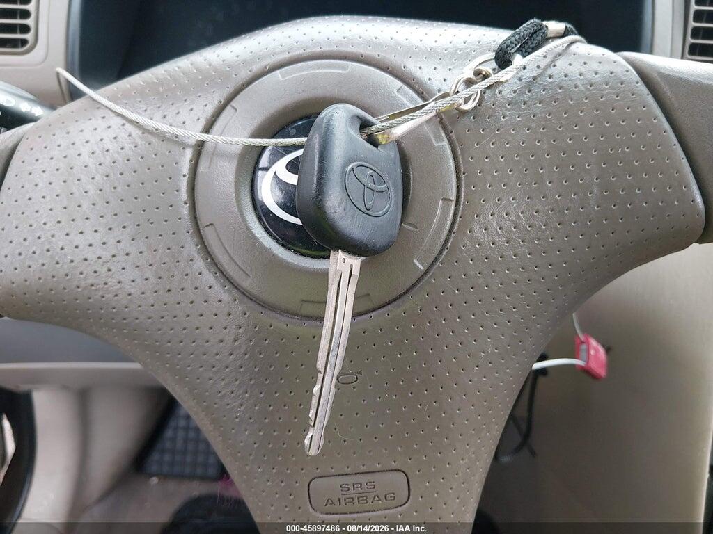 2T1BR32E65C485430 2005 TOYOTA COROLLA photo no. 11