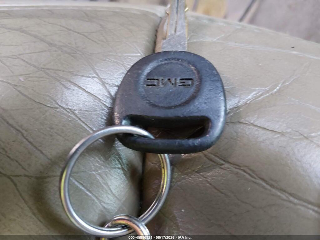 1GKEK63U65J239916 2005 GMC YUKON photo no. 11