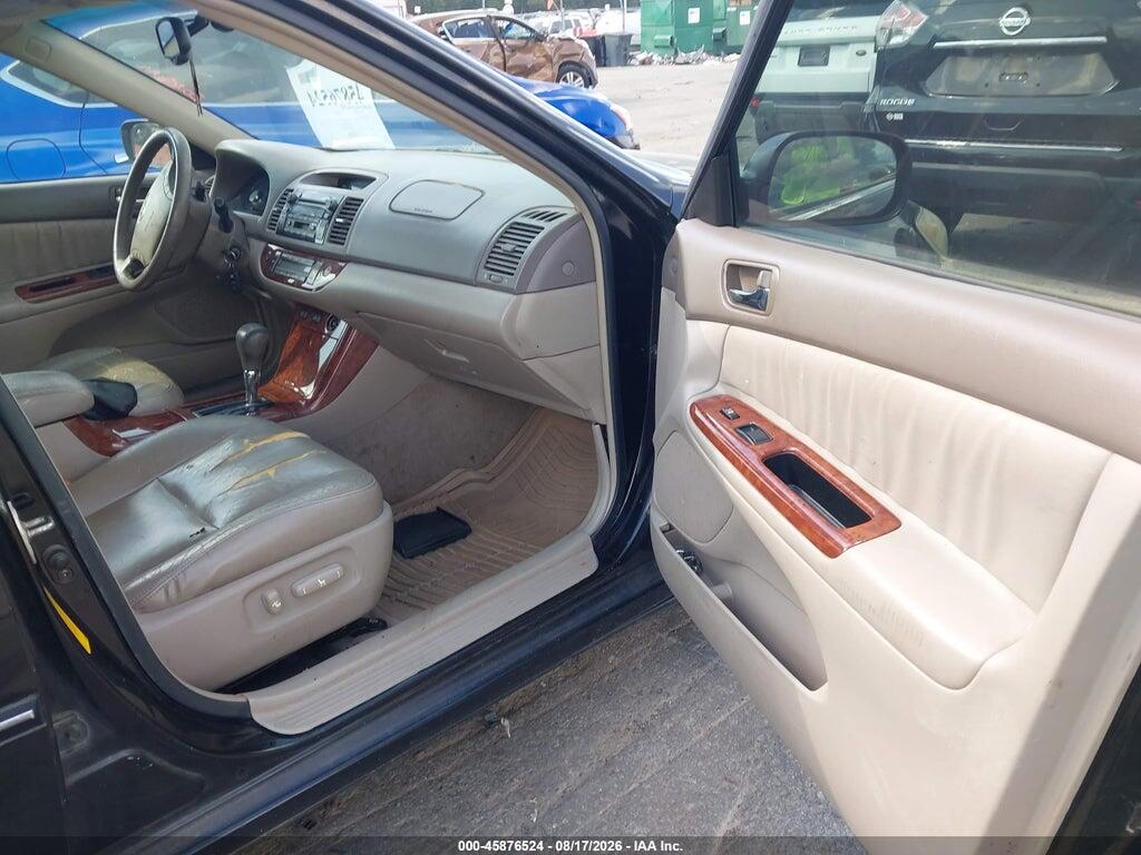 4T1BF30K25U105175 2005 TOYOTA CAMRY photo no. 5