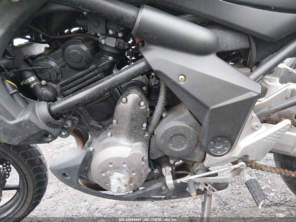 JKALEEA149A034852 2009 KAWASAKI LE650 photo no. 9