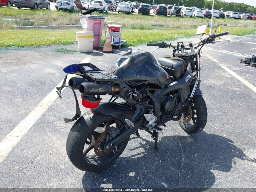 JYARJ13E47A001301 2007 YAMAHA FZ6 photo no. 4