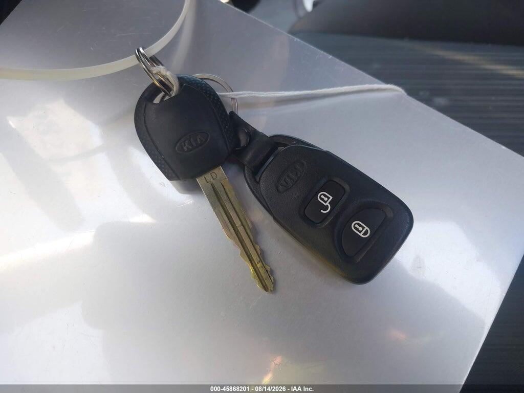 KNDJF723197613168 2009 KIA SPORTAGE photo no. 11