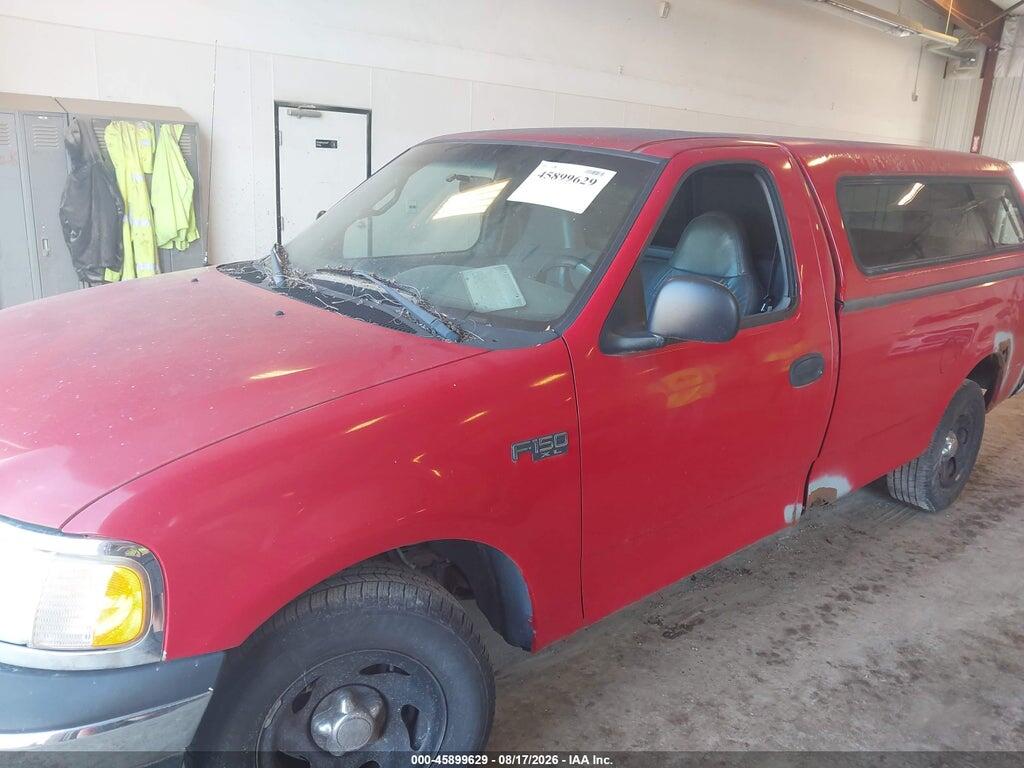 1FTRF17232KA30572 2002 FORD F-150 photo no. 2