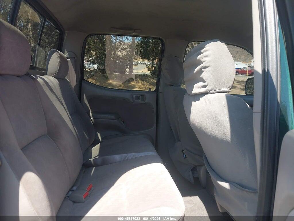 5TEGM92NX2Z119855 2002 TOYOTA TACOMA photo no. 8