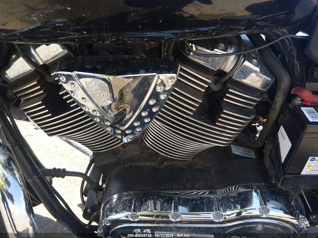 5VPTD16D723001618 2002 VICTORY MOTORCYCLES DELUXE TOURING photo no. 9