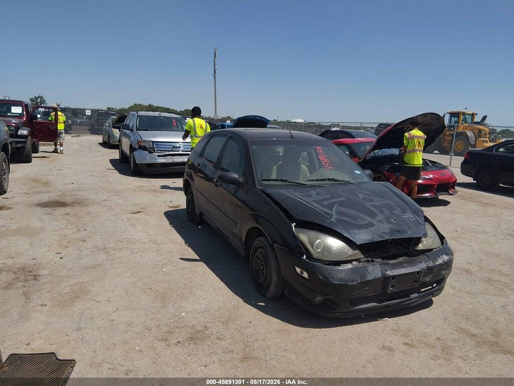 3FAFP37Z74R117937 2004 FORD FOCUS photo no. 1