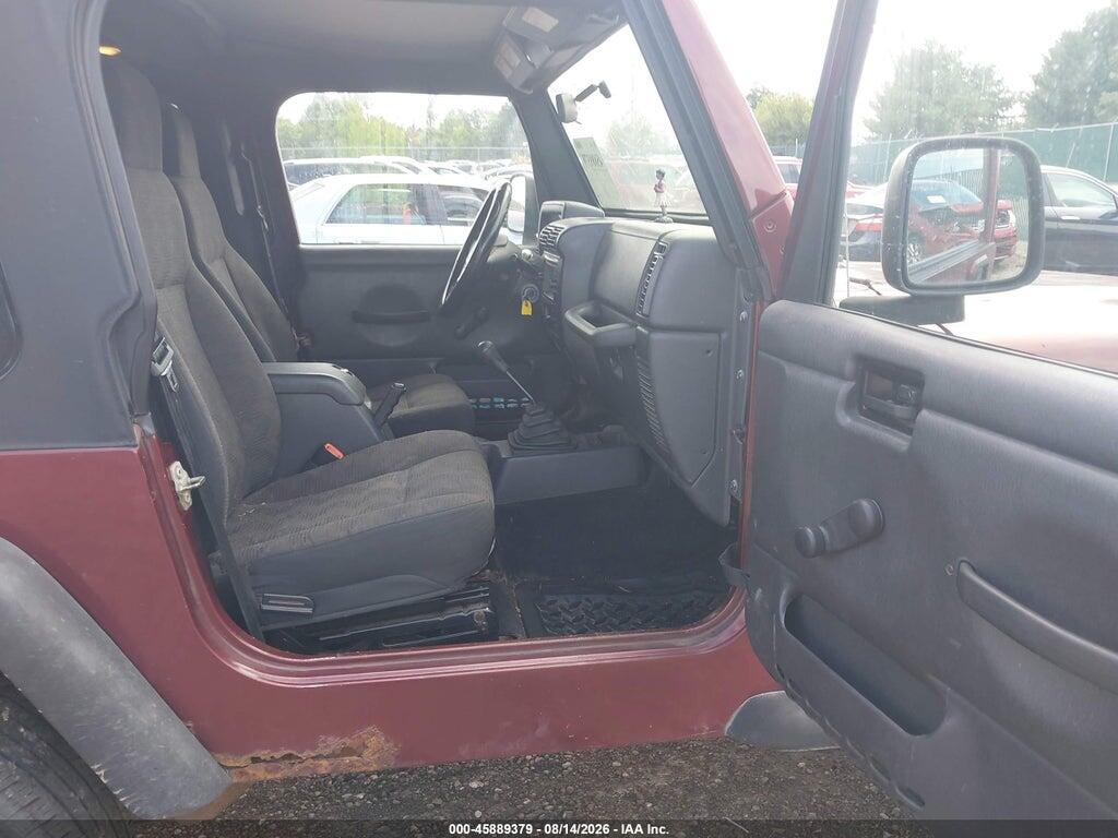 1J4FA39SX4P709636 2004 JEEP WRANGLER photo no. 5