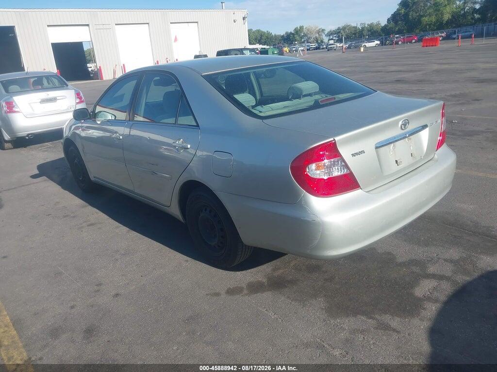 JTDBE32K840264177 2004 TOYOTA CAMRY photo no. 3